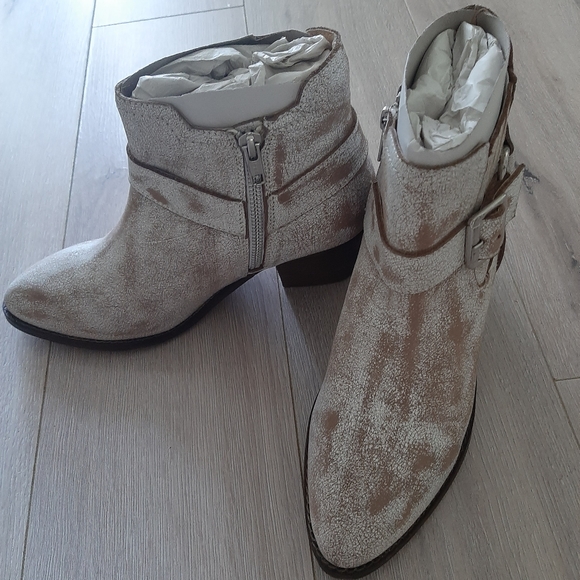 Cowboy booties - Picture 2 of 4